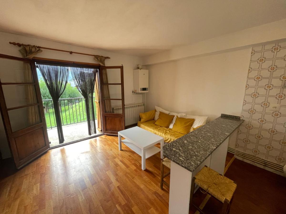Apartamento Con Espectacular Terraza Escarrilla Exterior foto